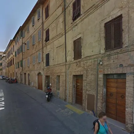 Appartamento Casa Attico Via San Marco Siena